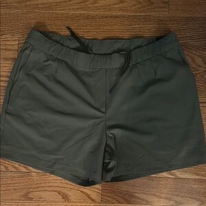 NWT Nike  Green Athletic Shorts Tailored Design